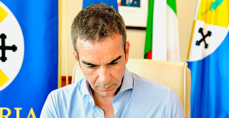 Il presidente della Calabria Occhiuto si dimette dopo l’indagine e dice: “Non mi farò fermare, mi ricandido”