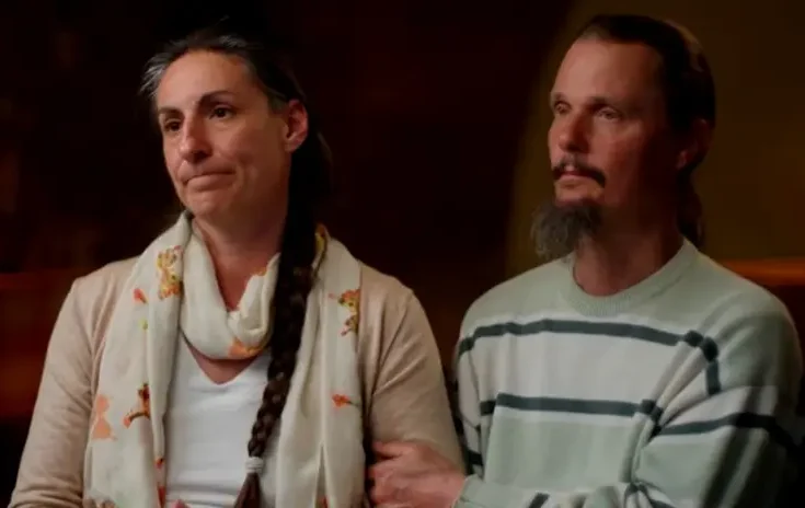 La famigliola nel bosco ha casa gratis per due anni a spese dei contribuenti. Si faccia lo stesso per tutti gli Italiani che sono nei casini